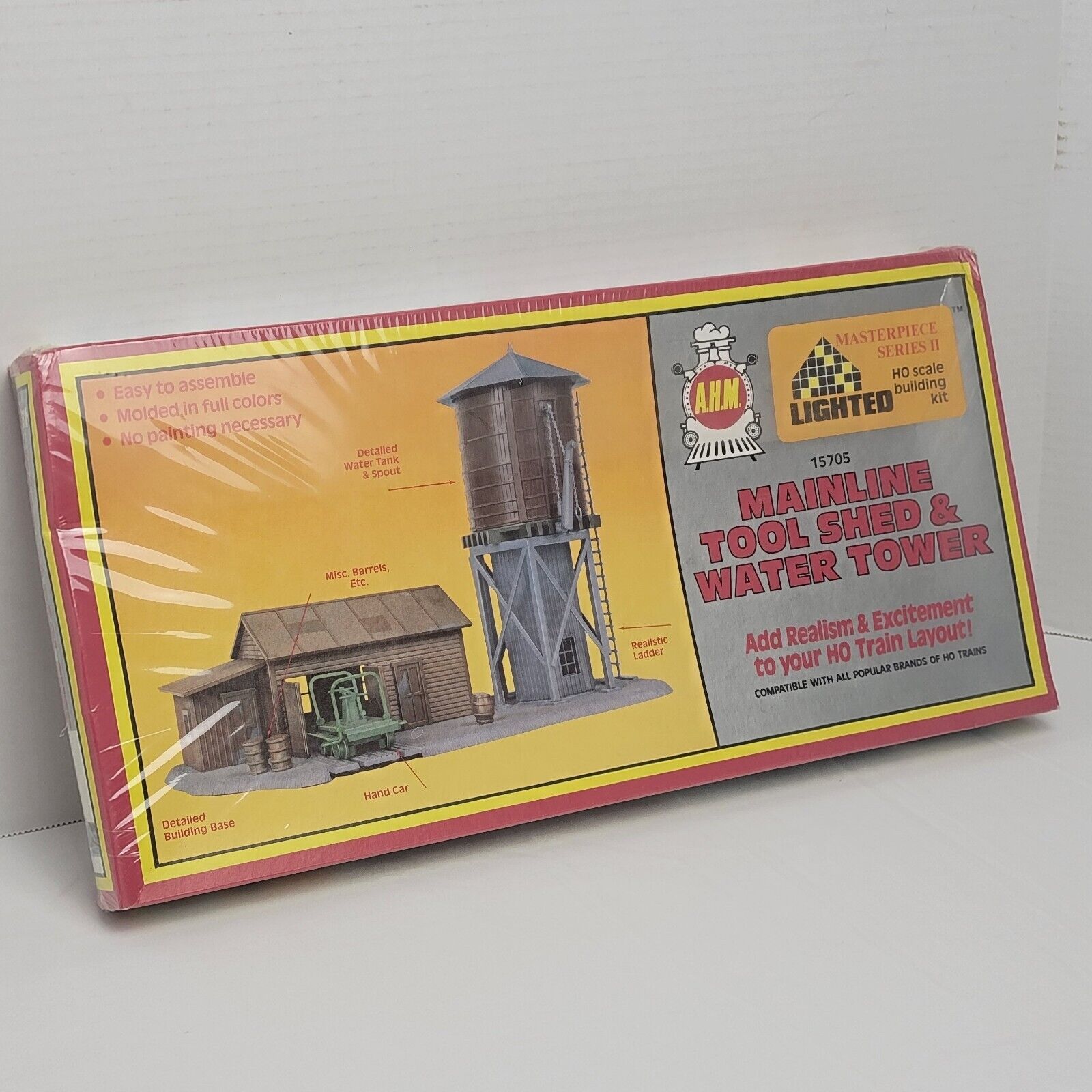 AHM Mainline Tool Shed & Water Tower HO Scale Kit